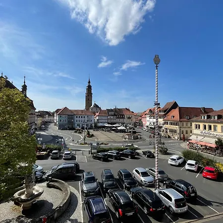 Ferienwohnungen&Zimmer Heintz Bad Königshofen - beste zentrale Lage am Marktplatz Bad Königshofen im Grabfeld Exterior foto