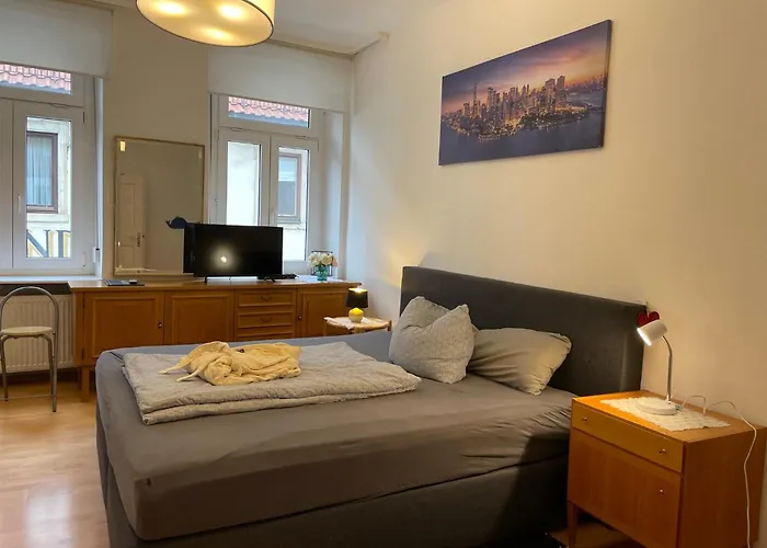 Ferienwohnungen & Apartments Heintz - Ihre Unterkunft Am Marktplatz In Bad Koenigshofen
