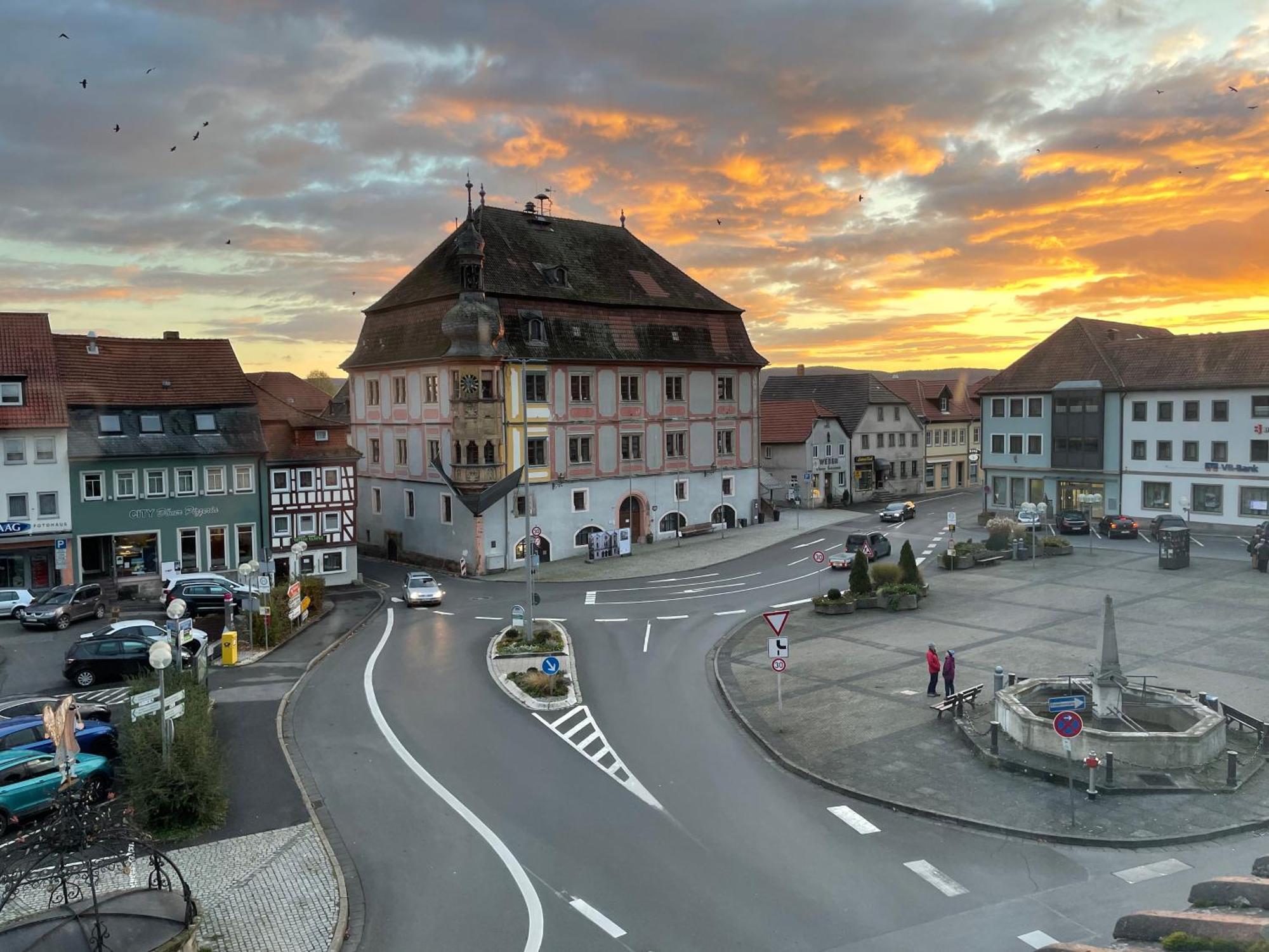 & Heintz - Ihre Am Marktplatz In Bad Koenigshofen